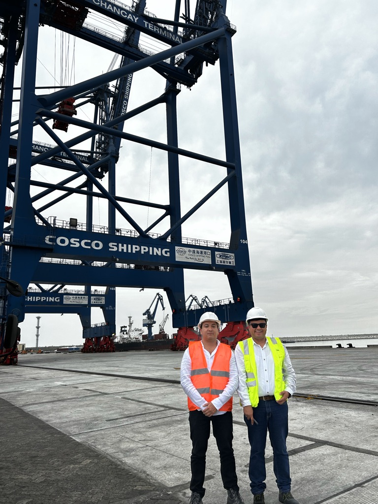Linka's team at the trade port site in Brazil